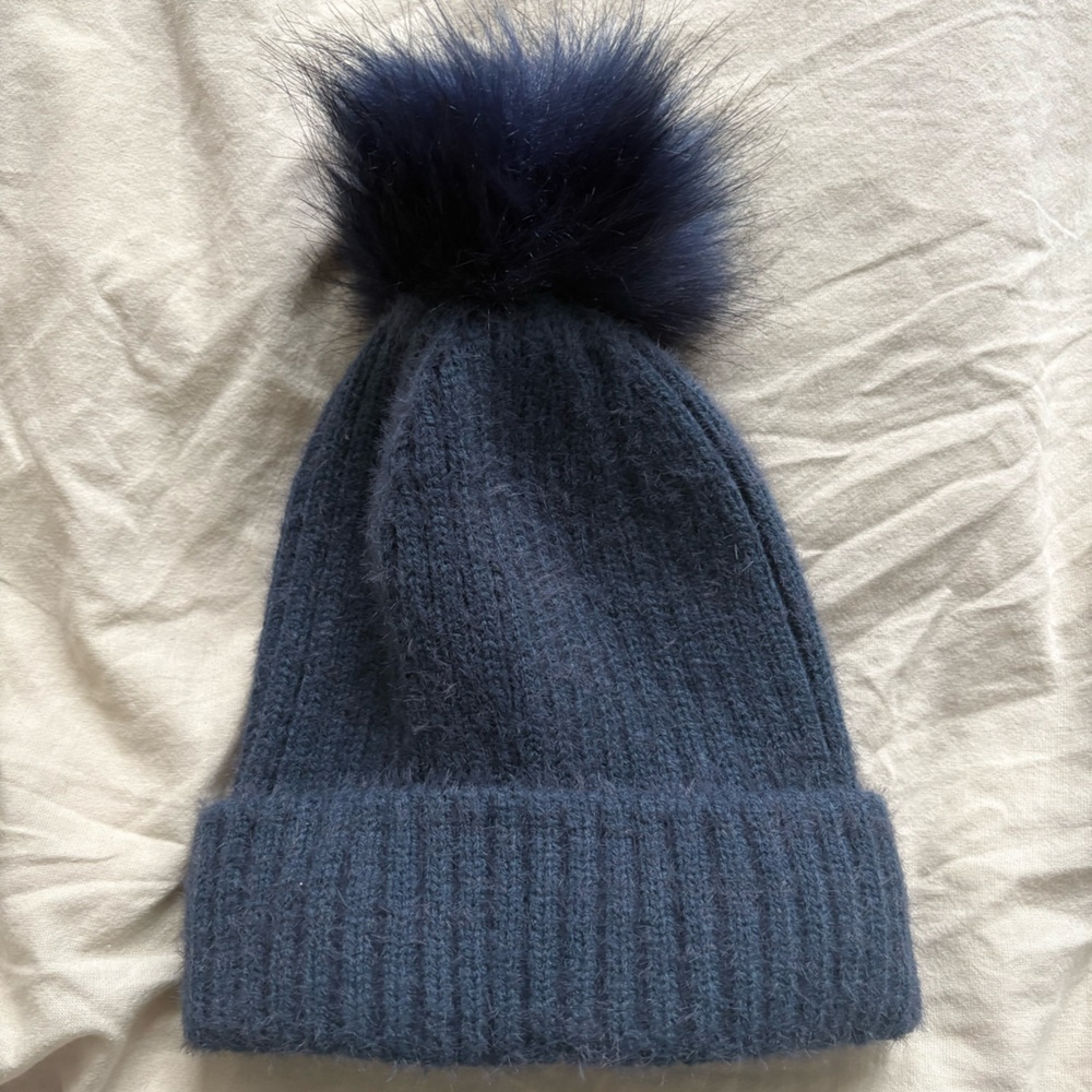 Navy Blue Knit Beanie with Pom Pom